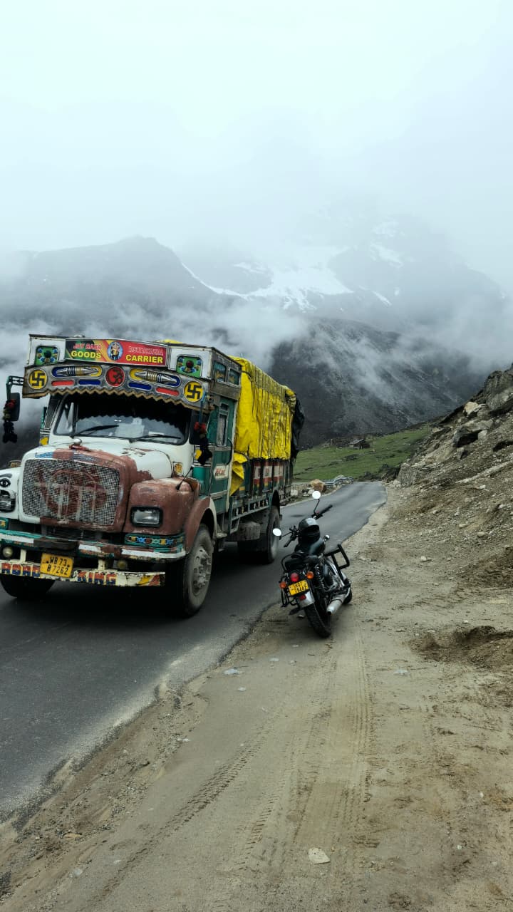 The Unexplored Planet in India: Welcome to Gorgeous North Sikkim 7 Yumthang Valley